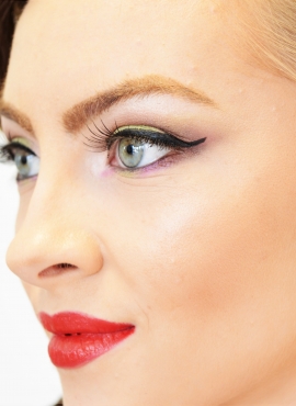 Crazy Girls Beauty Make-up